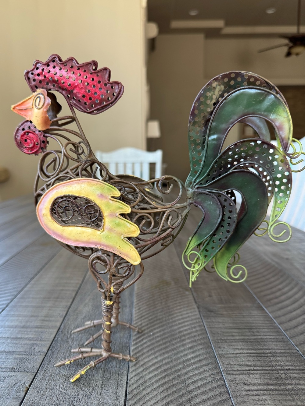 Colorful Rustic Metal Rooster Farmhouse Home & Garden Decor